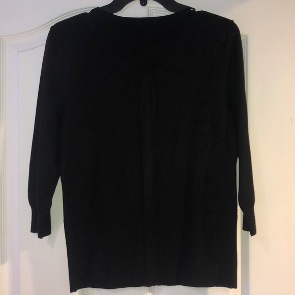 Women’s button up sweater - Picture 3 of 4